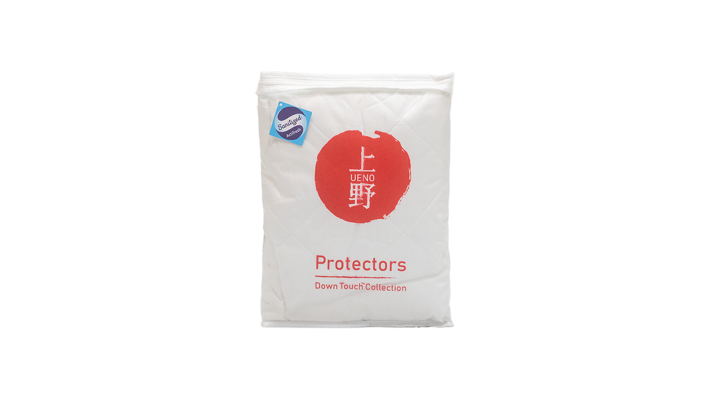 Ueno Down Touch Pillow Protector with Zipper