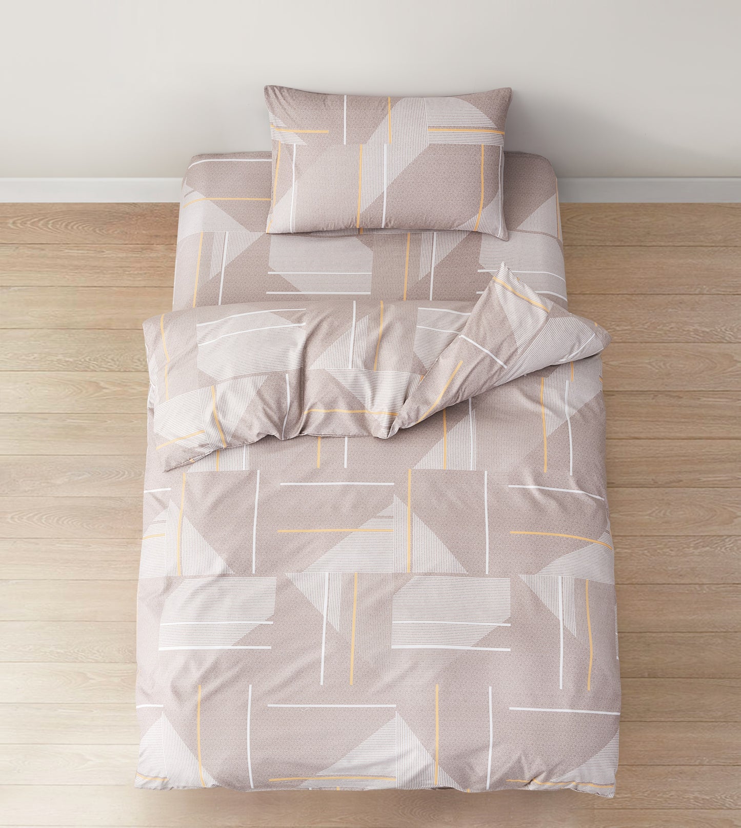 
                  
                    Domus Silk Touch Bedlinen (919)
                  
                